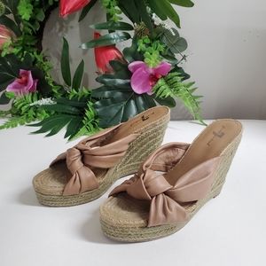 $10 SHOE SALE! 7 for all mankind espadrille wedge size 7